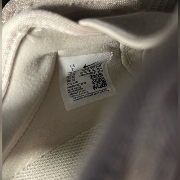 Nike Rift - Picture 4 of 7